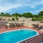 Villa Molunat * Molunat
